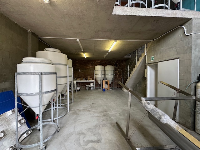 To Let commercial Property for Rent in Maitland Western Cape